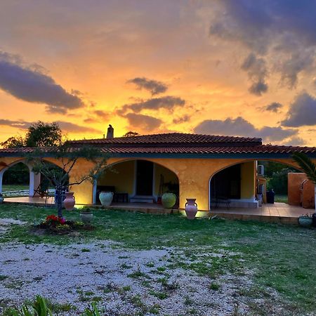 Villa Grecale Cala Liberotto Exterior photo