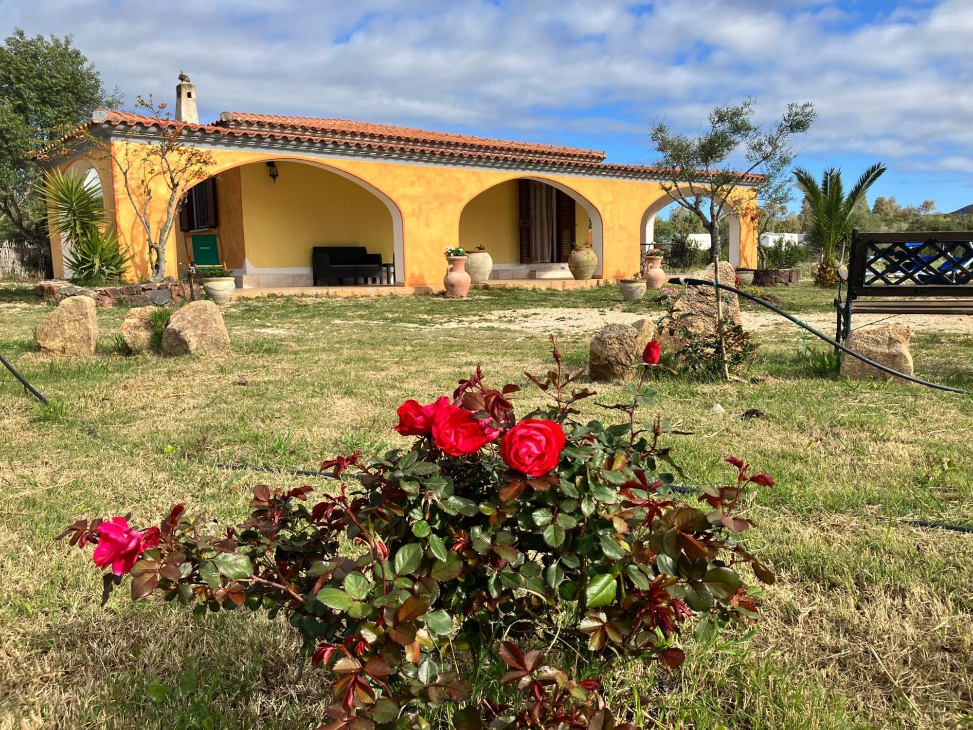 Villa Grecale Cala Liberotto Exterior photo